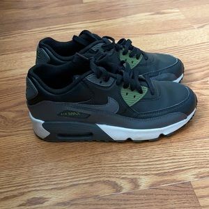 Nike Air Max 90 black, olive green, grey